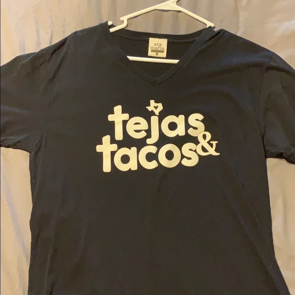 Graphic tee